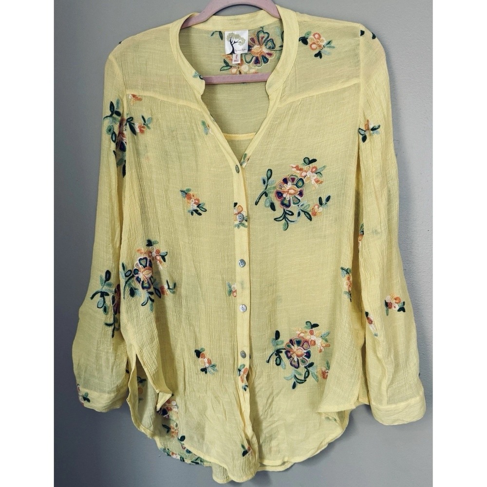 Fig & Flower Button Down Shirt Large Yellow Embroidered Flowers Gauzey Coverup